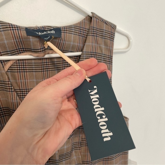 NEW NWT MODCLOTH Plaid Appeal Vest Jumpsuit Tan Brown Blue Sleeveless Retro 70s - Picture 7 of 16